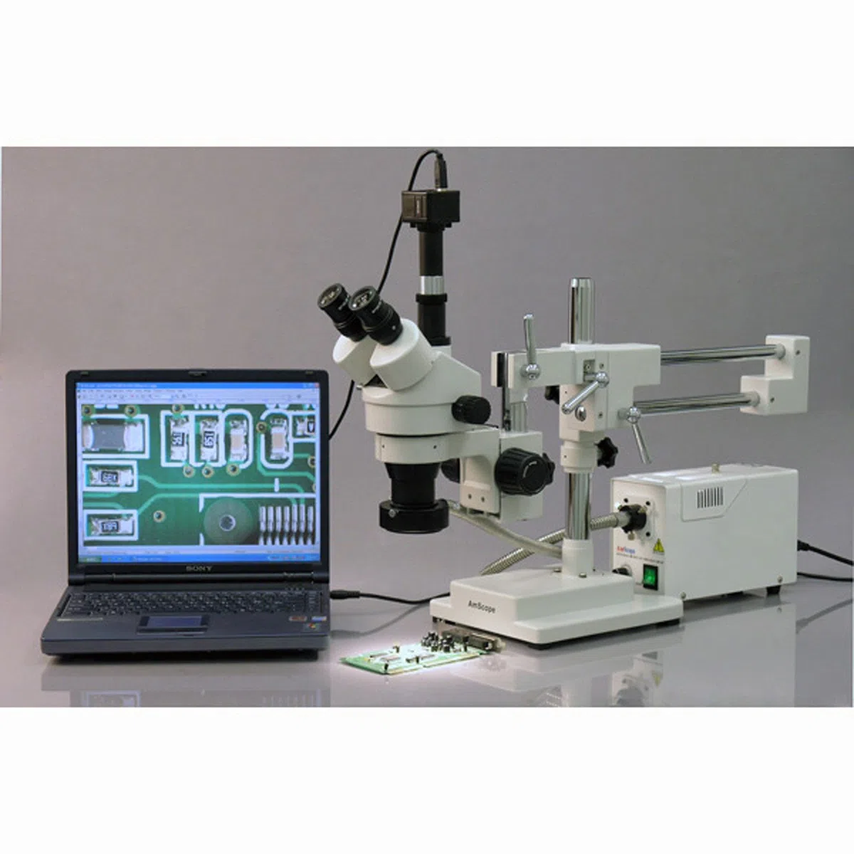 Microscopio AmScope SM-4Tcon zoom trinocular profesional, lentes WH10x, aumento de 7X-45X, objetivo con zoom de 0,7X-4,5X, iluminación ambiental, soporte con dos brazos estilo jirafa
